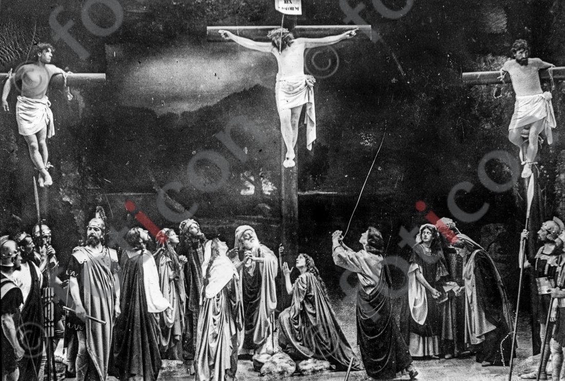 Kreuzigung Christi | Crucifixion of Christ - Foto foticon-simon-105-091-sw.jpg | foticon.de - Bilddatenbank für Motive aus Geschichte und Kultur